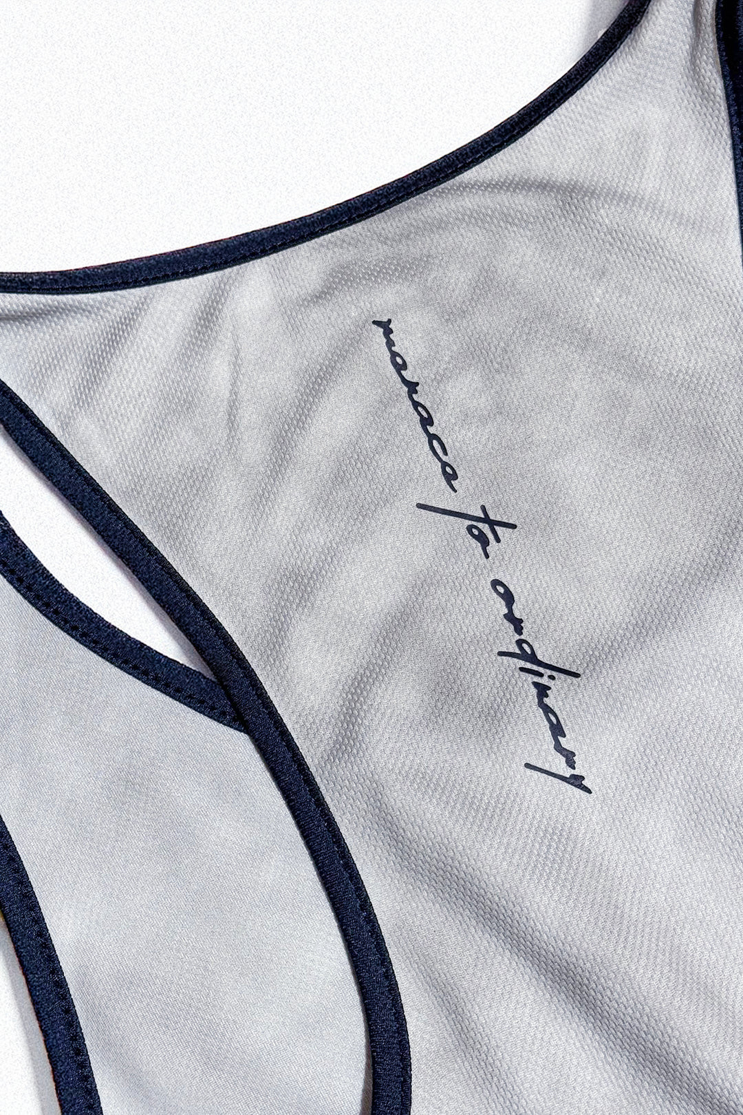 Fast-Dry Bodybuilding Workout Stringer - Dusted White w/ Navy