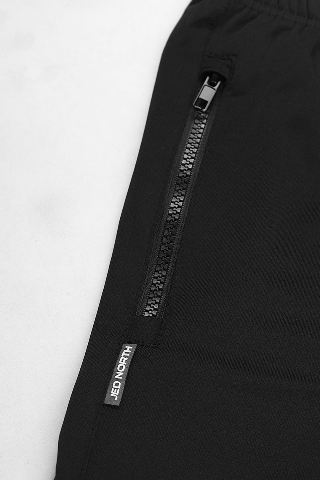 Agile Bodybuilding 4'' Shorts w Zipper Pockets - Canada Logo